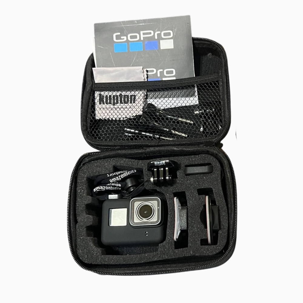 GoPro Hero 5 Black Edition BUNDLE (mint condition)